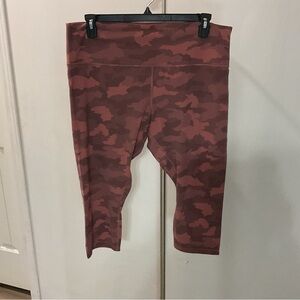 Lululemon align Crop Camo Leggings Size 20